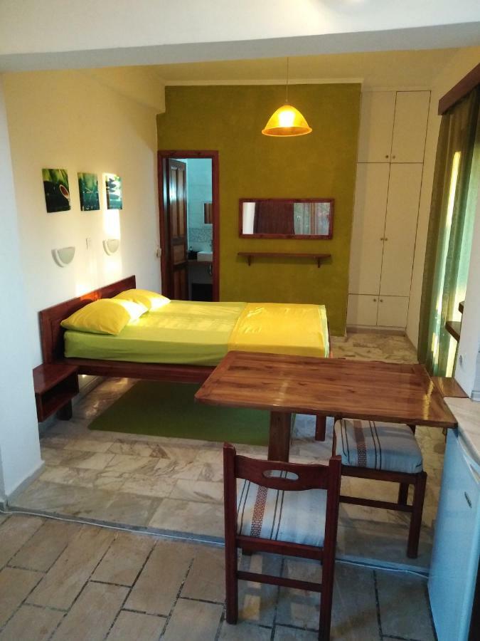 Apartment Victoria Agios Georgios  ภายนอก รูปภาพ