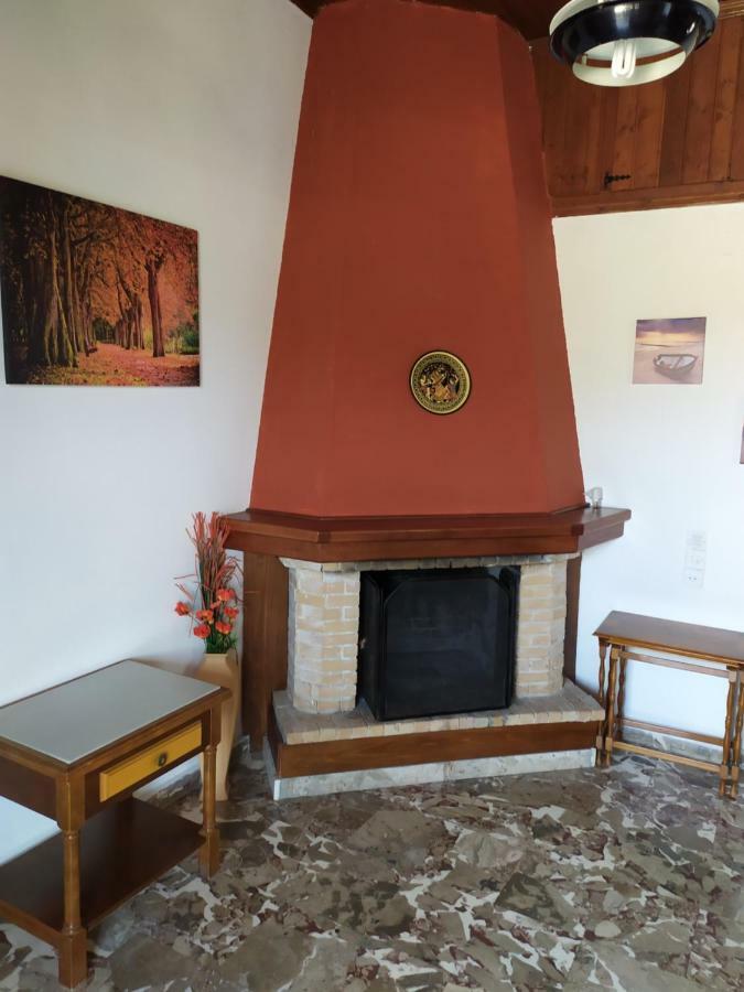 Apartment Victoria Agios Georgios  ภายนอก รูปภาพ